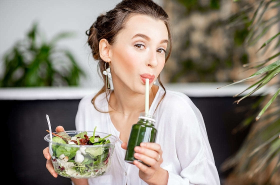 Cure détox post-réveillon : comment se débarrasser des kilos en trop ?
