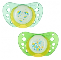 Chicco Physio Air Night 2 Silicone Orthodontic Physio Soothers 0-6 Months Chicco Physio Air Night 2 Silicone Orthodontic Physio Soothers 0-6 Months