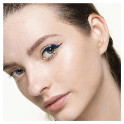 Korres Eyeliner Longue Tenue Minéraux Volcaniques 1,2 g - Couleur : 08 : Bleu