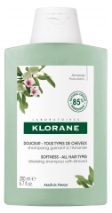 Douceur - Tous Types de Cheveux Shampoing Gainant à l'Amande 200 ml