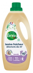 Detergent de Rufe Biovie, Proaspăt, pentru &Icirc;ndepărtarea Petelor de la 30 &deg;C 2 L