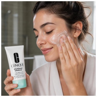 Clinique Mitesser Mitesser Anti-Schwarzhaar Peeling Reinigungslösungen Alle Hauttypen 125 ml