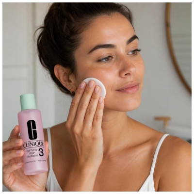 Clinique Eksfolierende Lotion Trin 2 Morgen og Aften Kombineret til Fedtet Hud 200 ml