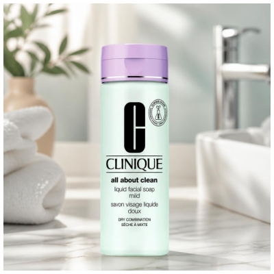 Săpun Lichid Blând pentru Față Piele Uscată spre Mixtă Clinique 200 ml