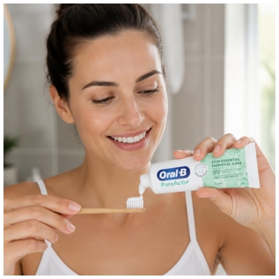 Oral-B Zubní pasta PureActiv Essential Care 75 ml
