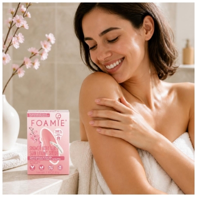 Foamie Moisturizing Shower Body Bar Cherry Blossom & Shea Butter 80g