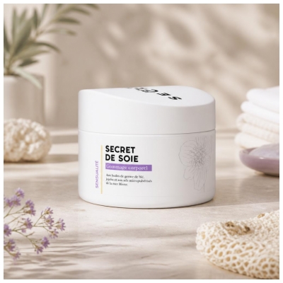 Pin Up Secret Secret de Soie Sensualité Body Scrub 400 g