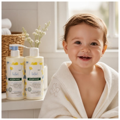 Klorane Baby Jemný mycí gel balení 2 x 500 ml