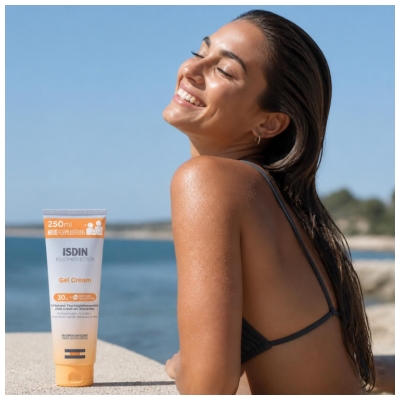 Isdin Fotoprotector Gel Cream Wet Skin SPF30 250 ml