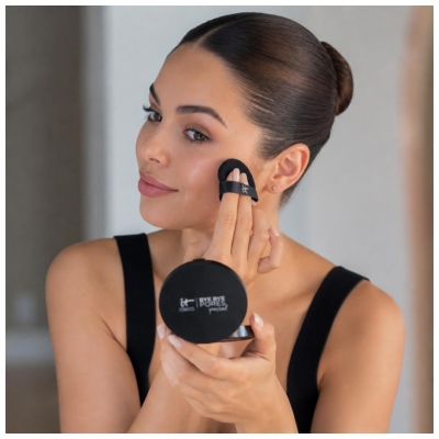 IT Cosmetics Bye Bye Pores Pressed Polvo Compacto de Acabado Ultraligero 9 g