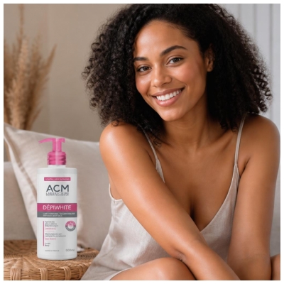 Laboratorul ACM Dépiwhite Loțiune Corporală de Deschiderea Culorii 500 ml