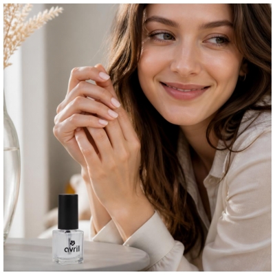 Avril 2in1 lakuojamoji priemonė bazė + viršutinis lakas 7 ml