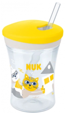 NUK Action Beker 230 ml 12 Maanden en Ouder - Kleur: Geel