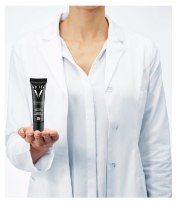 Vichy Dermablend 3D Correction Fond de Teint Resurfaçant Actif Correcteur 16H SPF25 30 ml - Teinte : Sand 35