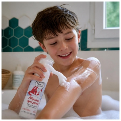 Sten Saks Papir Jordbær Duftende Shower Mousse 150 ml