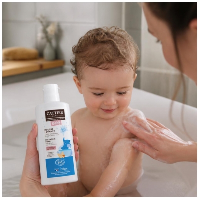 Cattier Baby Mousse Lavante Corps & Cheveux Bio 150 ml