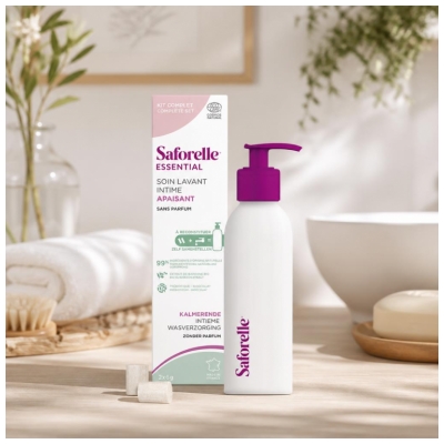 Saforelle Kit de Reconstituit Gel de Spălare Intimă Calmant cu 1 Flacon + 2 Bețișoare