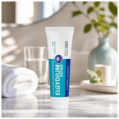 Elgydium Repair Suugeeli Rauhoittava Suojaava ja Korjaava 15 ml