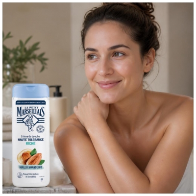 Le Petit Marseillais High Tolerance Shower Cream Rich Organic Almond Oil 400 ml