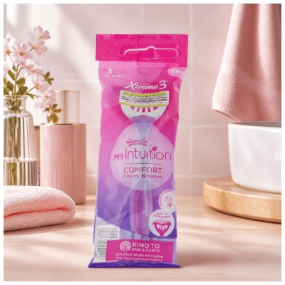 Wilkinson MyIntuition Xtreme 3 Comfort Cherry Blossom 1 Einwegrasierer