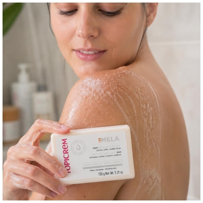 Topicrem MELA Unifying Exfoliating Bar 150g