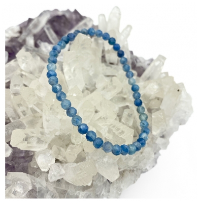 Natura Square Gefacetteerde Cyaniet Armband