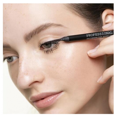 Corres Minerales Volcánicos Delineador de Ojos Espumoso 1,2 g