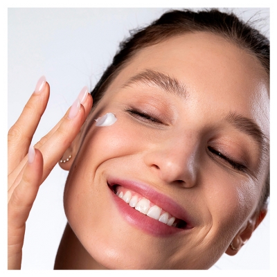 Léa Nature SO BIO étic Lumi'Lys [C] Soin Unifiant Jour Anti-Taches Expert Bio 50 ml