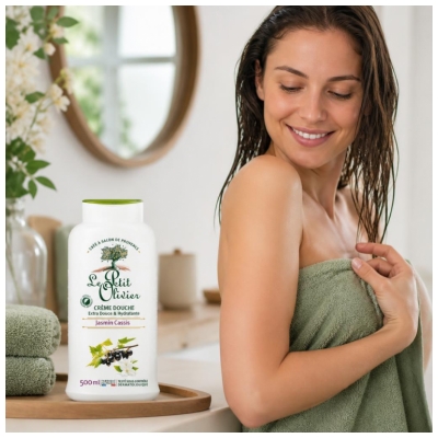 Le Petit Olivier Extra Skånsom og Fugtgivende Jasmin Solbær Showercreme 500 ml