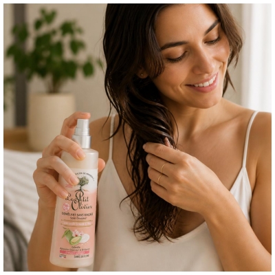 Le Petit Olivier Rozčesávací péče bez oplachování Jemná péče Sladká mandle & Rýže 150 ml