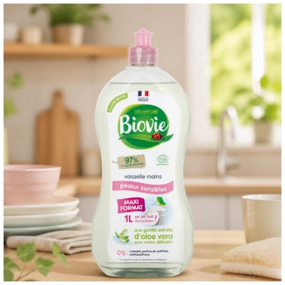 Biovie Posoda za roke Občutljiva koža Aloe Vera 1 L