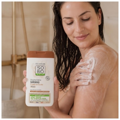 Léa Nature SO BIO étic Crema Doccia Nutriente all'Olio di Cocco Biologico 450 ml