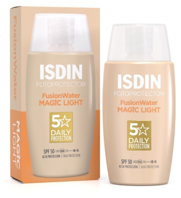 Fotoprotector Fusion Water Magic Light Tinted SPF50 50 ml