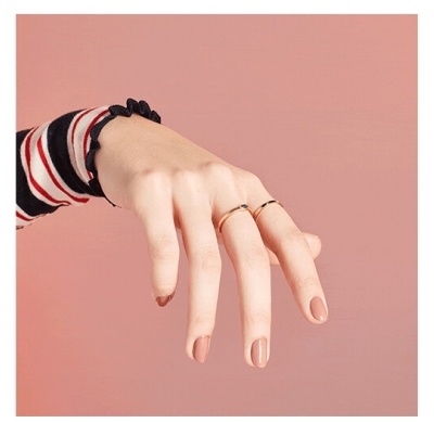 O.P.I Vernis NL Barefoot In Barcelona OPI