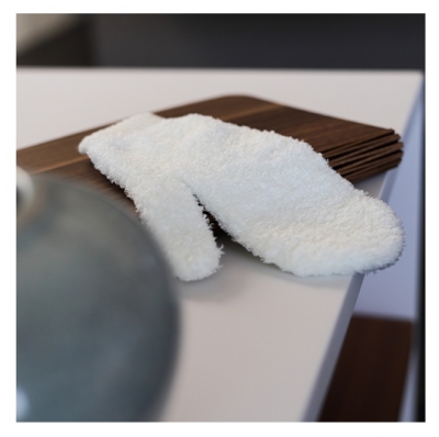 KT Care By Babette Gant Démaquillant à l'Eau Ultra-doux Fluffy