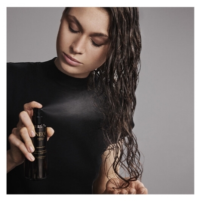 Neqi Spray Coiffant Diamond Glass Curly