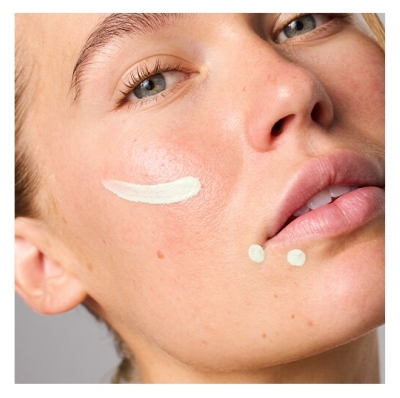 Gosh Copenhagen Correcteur Anti-rougeurs Cover 001 Vert Pâle Up Gosh