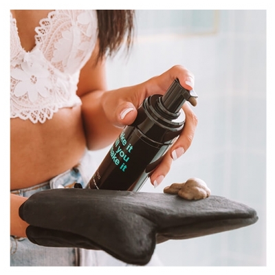 B.Tan Mousse Autobronzante Fake It Till You Make It