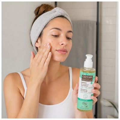 Cattier Dermo Rensende Genopbyggende Gel Økologisk 200 ml