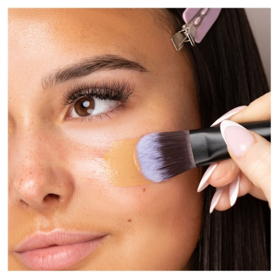 Štětec na make-up Brushworks č. 1