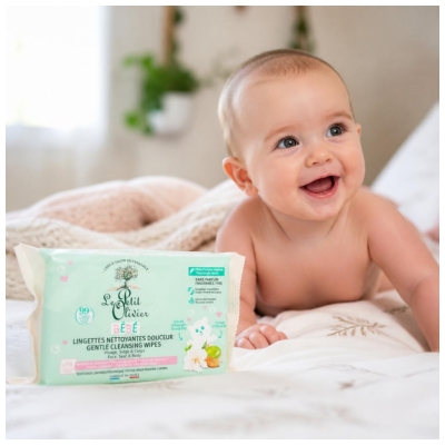 Le Petit Olivier Bébé 56 Gentle Cleansing Wipes Face Diaper Area & Body
