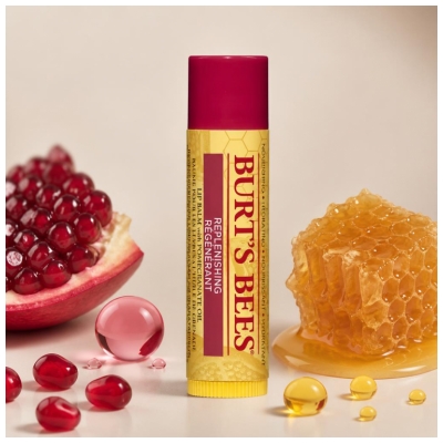 Burt's Bees Vlažilni balzam za ustnice s šipkom 4,25 g