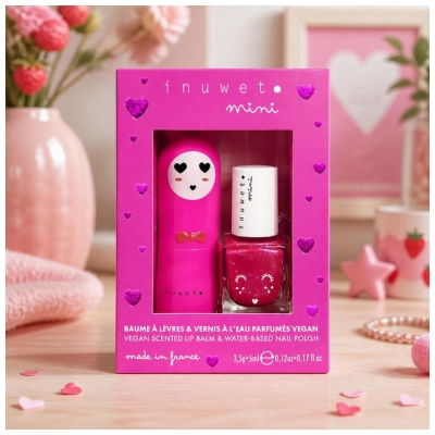 Inuwet Mini Geschenkset Lippenbalsem 3,5 g Kers + Water Geparfumeerde Nagellak 5 ml Aardbei