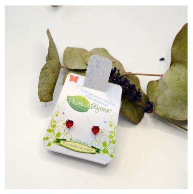 Pharma Bijoux Hypoallergene Oorbellen Rode Hartjes 4,5mm