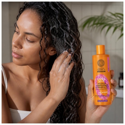 „Natura Siberica Oblepikha Curl Control“ kondicionierius-košas 2in1 valomasis ir anti-frizinis su baltymais 400 ml