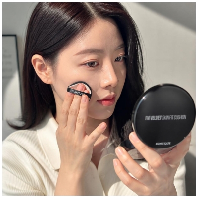 Suntique I'm Velvet Skin Fit Cushion Tonālais Krēms SPF50+ 12 g