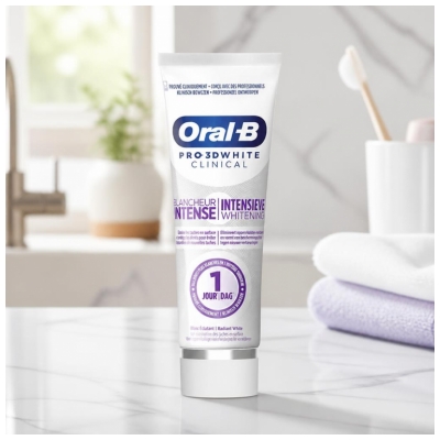 Oral-B Pro 3D White Clinical Intensiv Vitgörande Tandkräm 75 ml