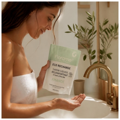 Florame Savon Liquide Réconfortant Amande Éco-Recharge Bio 470 ml