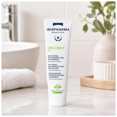 Isispharma Teen Derm A.Z Intensīvs Ādas Defektu Novēršanas Līdzeklis Pret Iedegumiem 30 ml