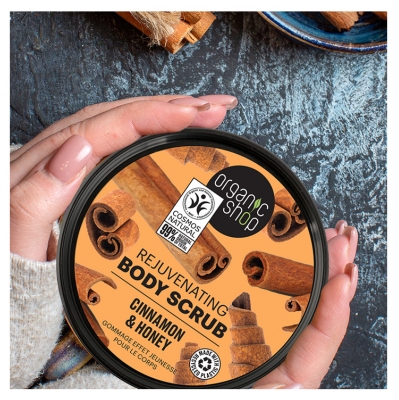 Organic Shop Kūno šveitiklis Jauninamasis poveikis Kūno Cinamonas ir Medus 250 ml